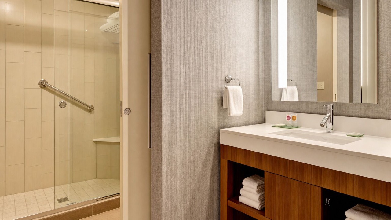 Photo of Bathroom in South Side
