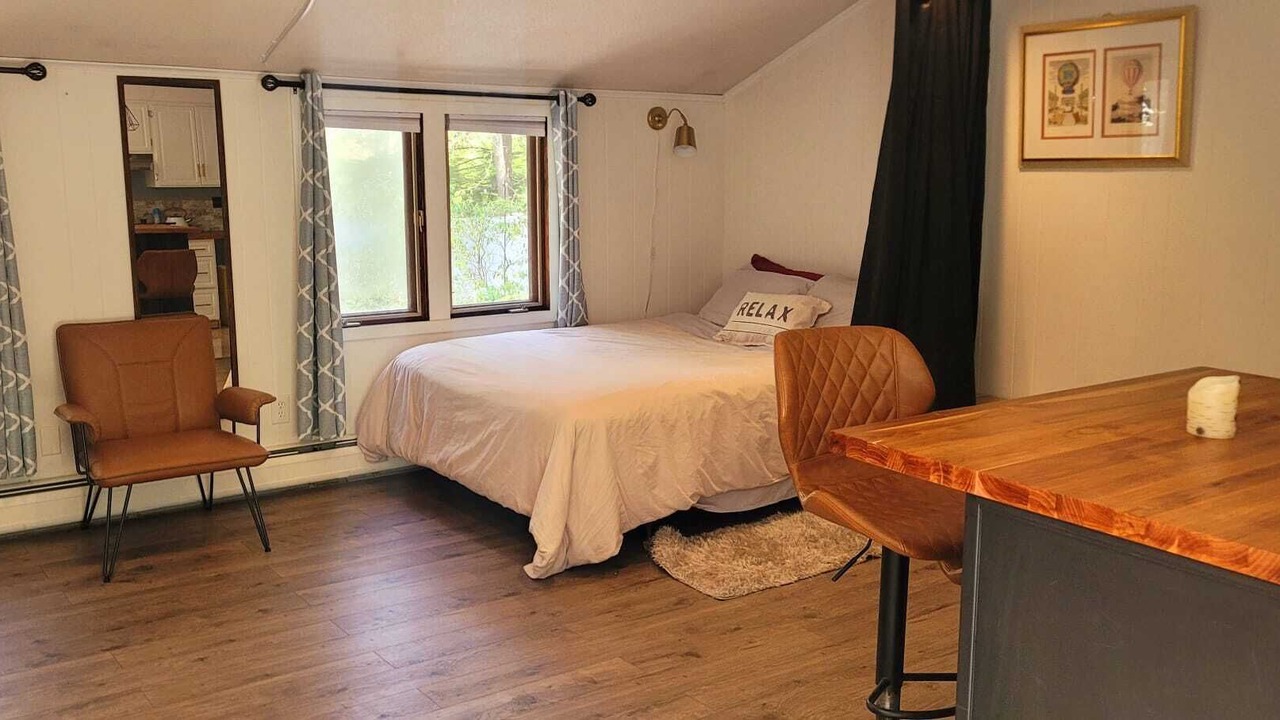 Photo of Bedroom in Weston