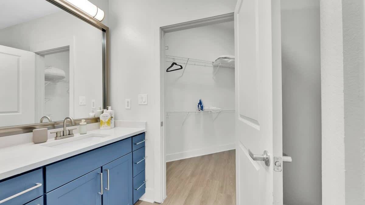 Photo of Bathroom in Deep Ellum