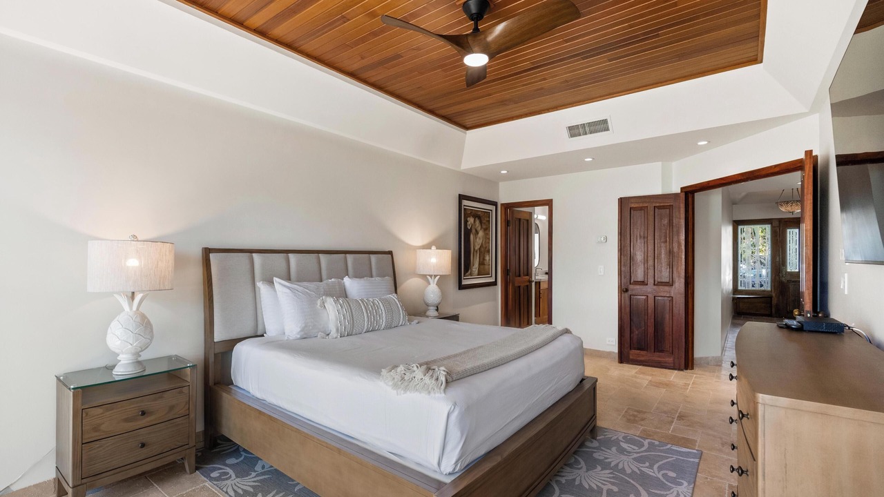 Photo of Others in Historic Lahaina Front Street