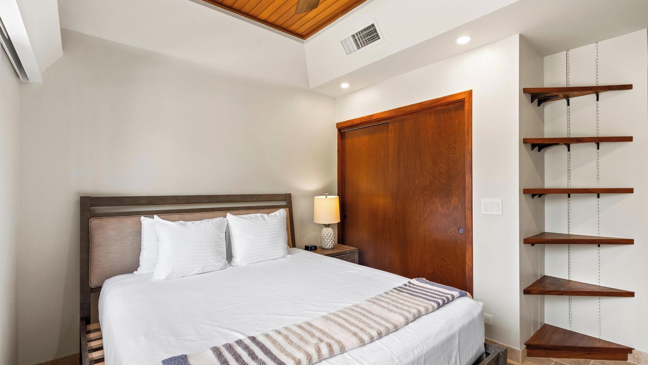 Photo of Others in Historic Lahaina Front Street