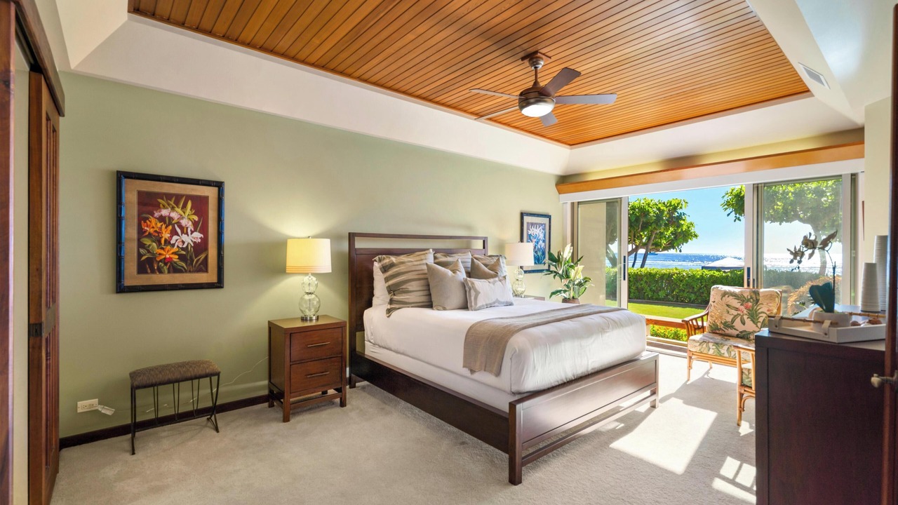 Photo of Others in Historic Lahaina Front Street