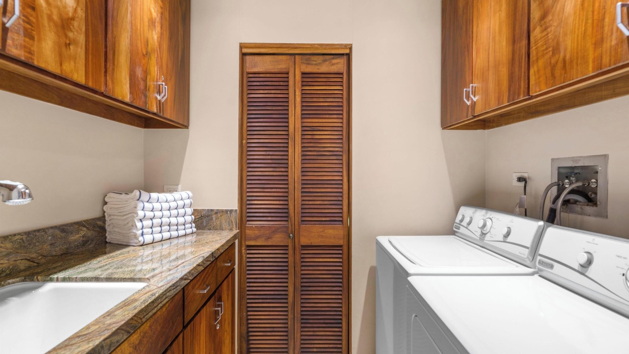 Photo of Others in Historic Lahaina Front Street