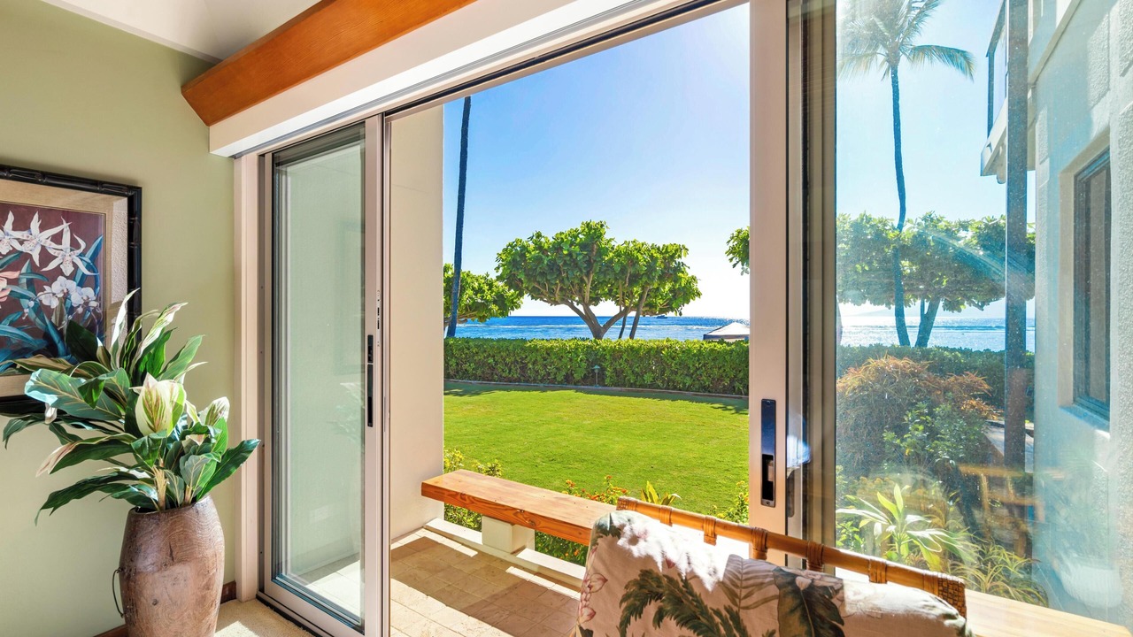 Photo of Others in Historic Lahaina Front Street