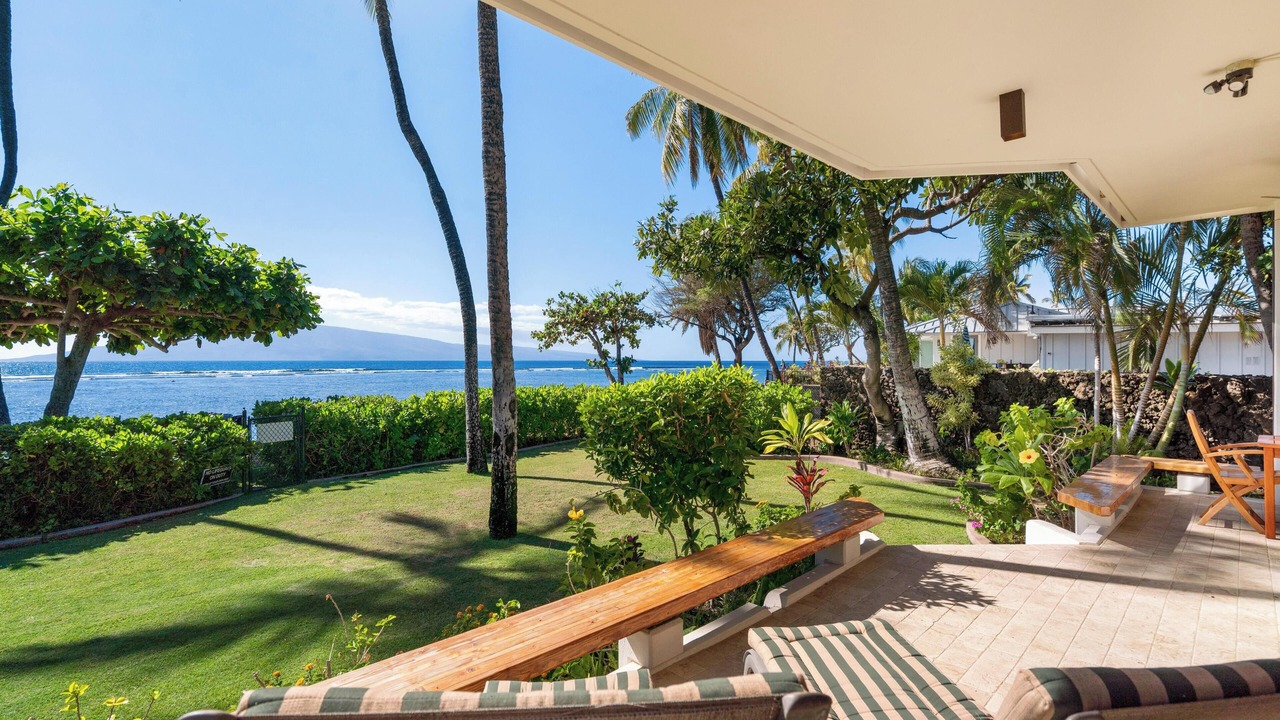 Photo of Others in Historic Lahaina Front Street