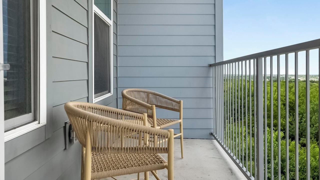 Photo of Outdoor in Manor