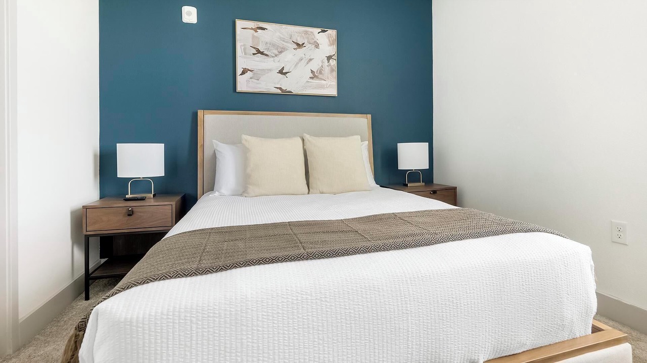 Photo of Bedroom in Manor