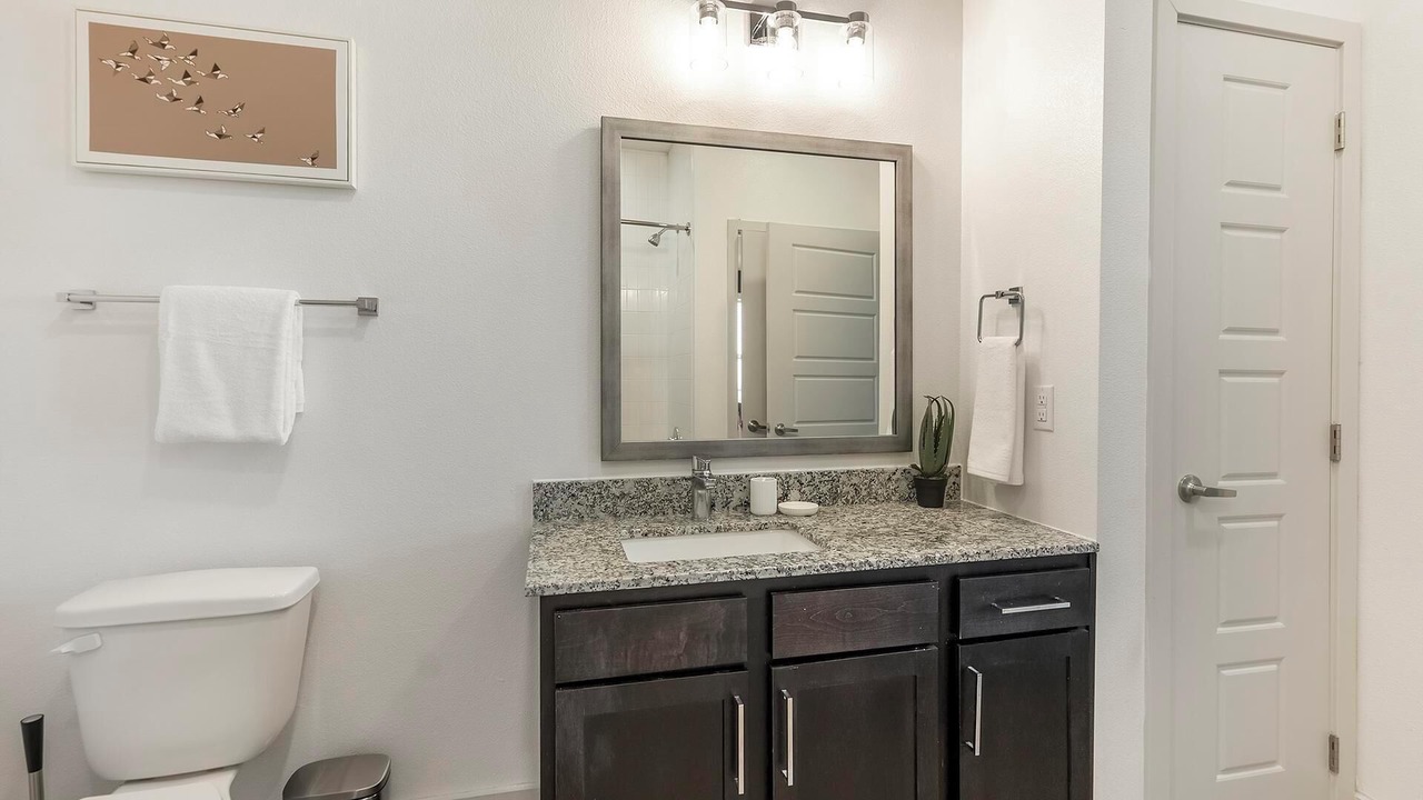 Photo of Bathroom in Manor