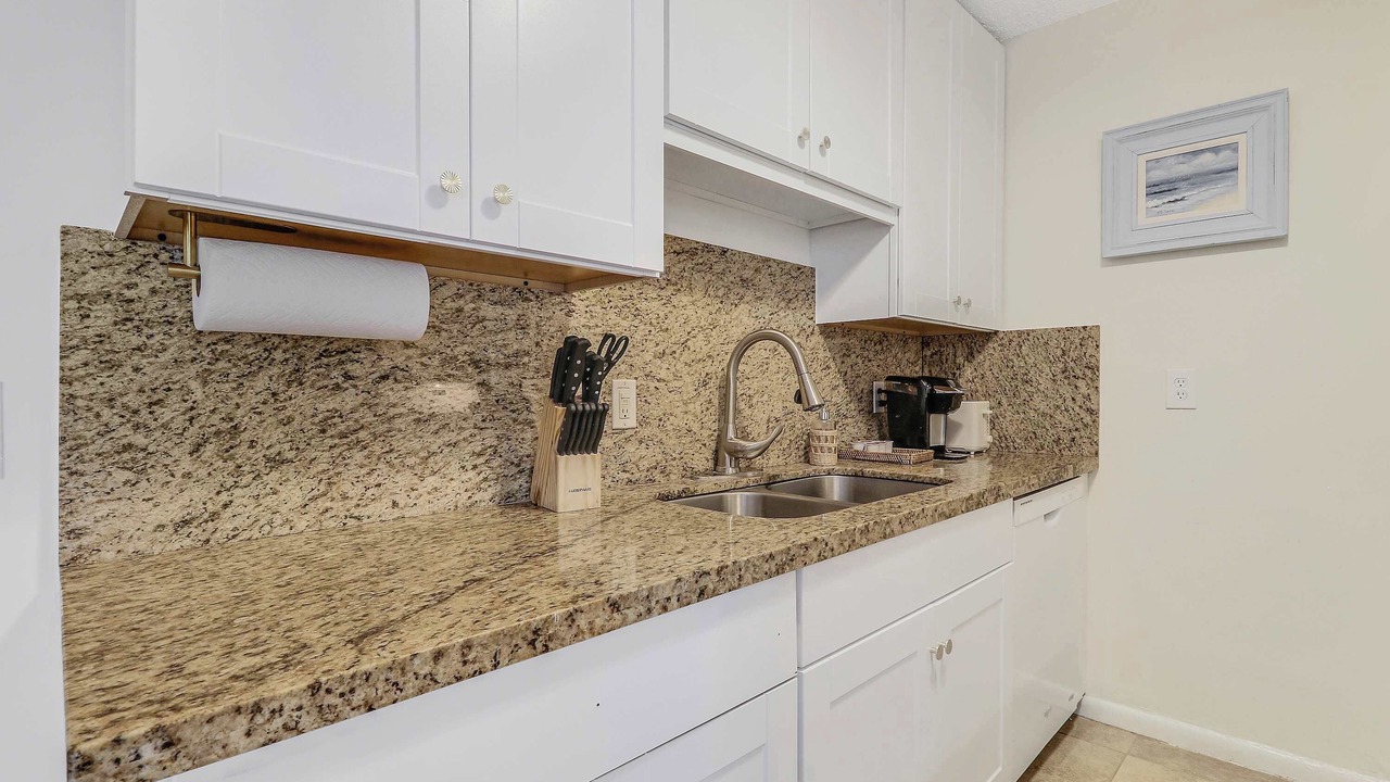 Photo of Kitchen in Flamingo Parks