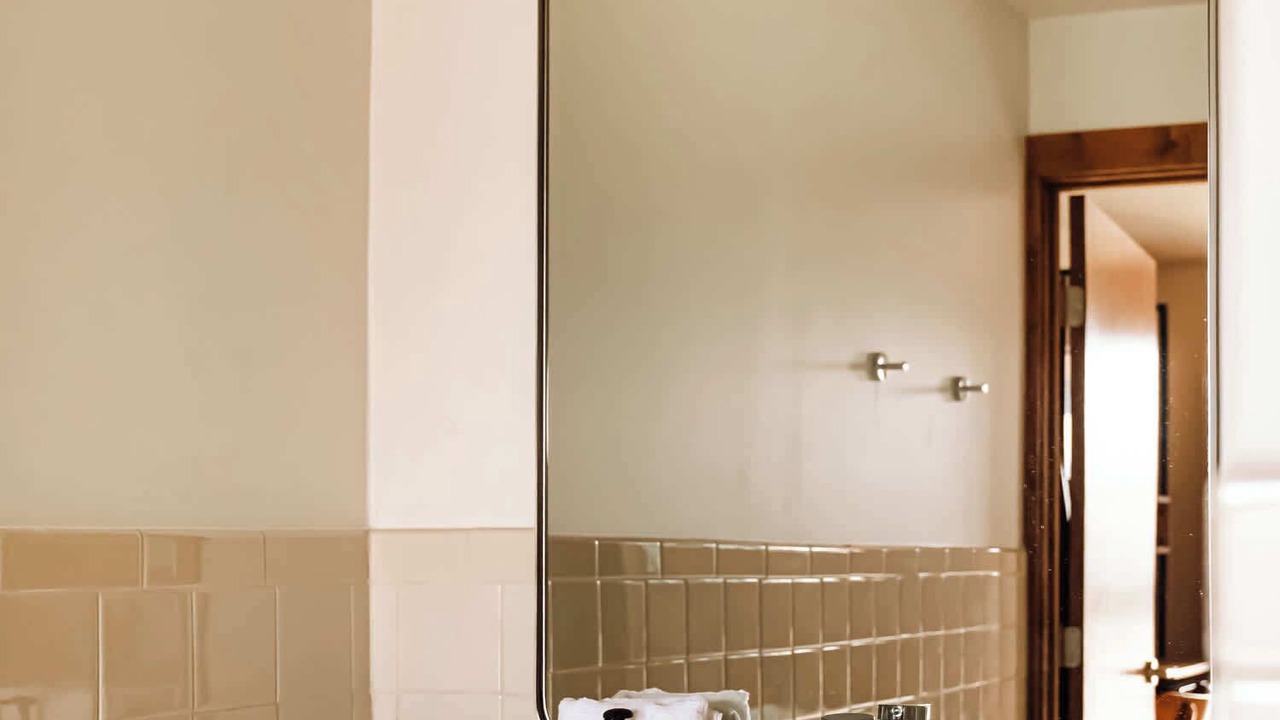 Photo of Bathroom in Hale