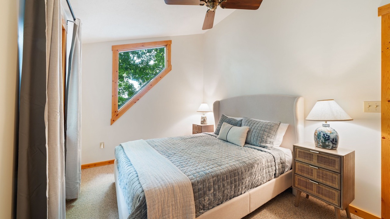 Photo of Bedroom in Lake Ann