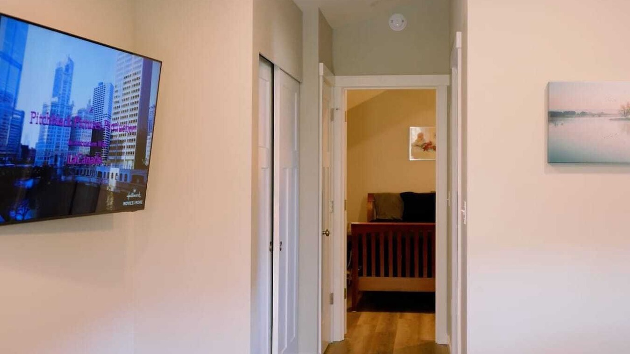 Photo of Others in Monroe