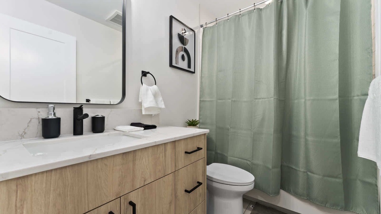 Photo of Bathroom in Whittier Heights