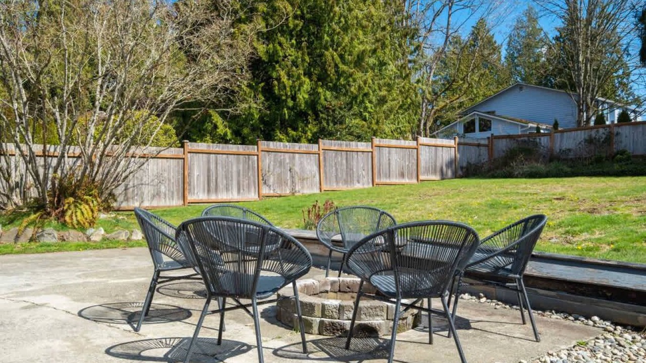Photo of Patio Balcony in Picnic Point-North Lynnwood