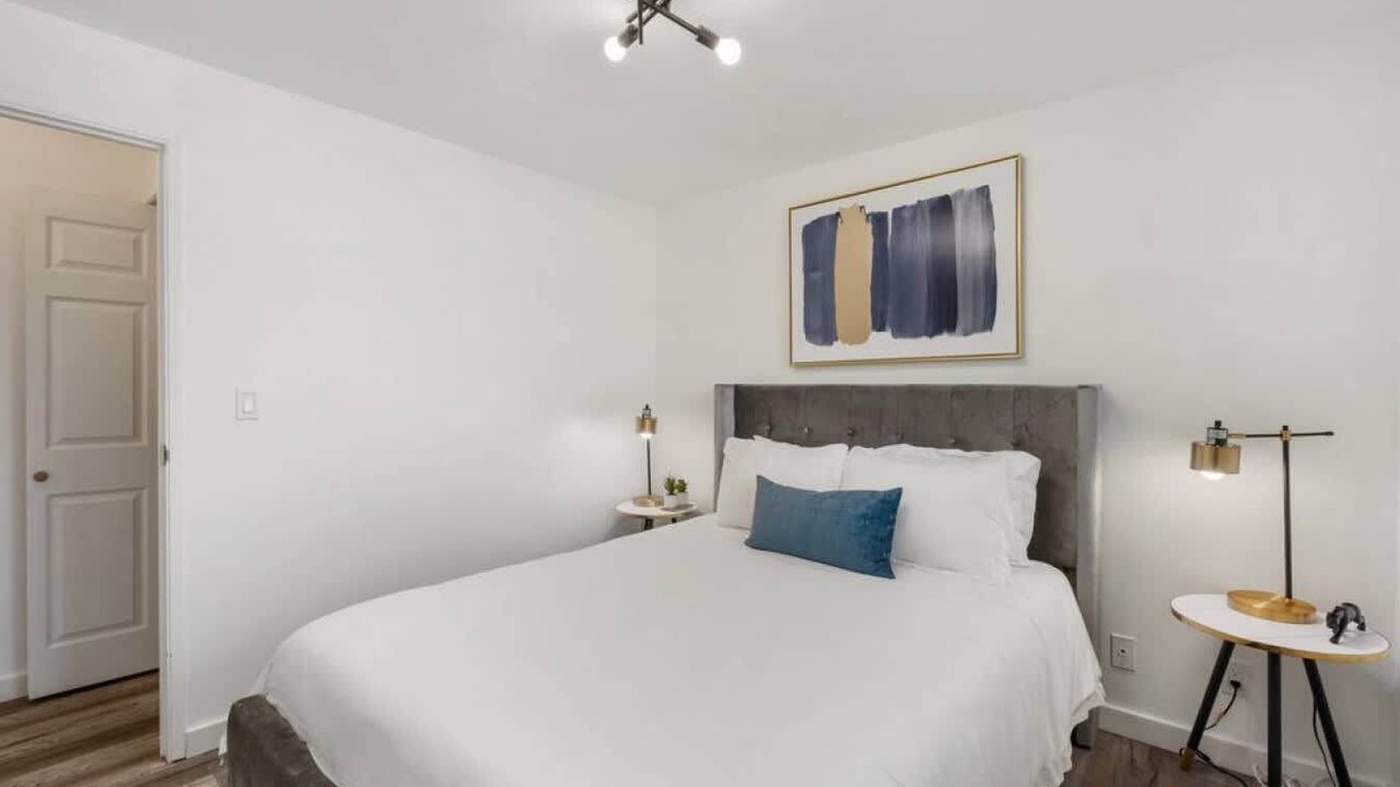 Photo of Bedroom in Picnic Point-North Lynnwood