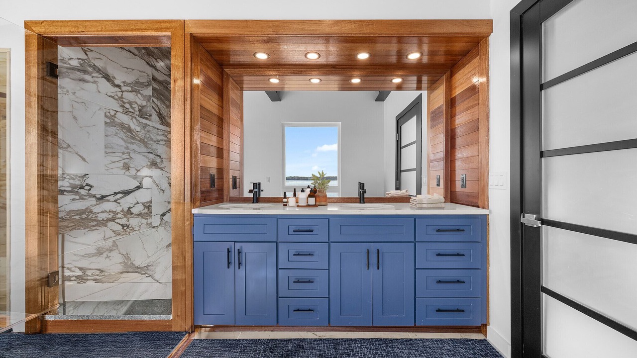 Photo of Bathroom in Deer Isle