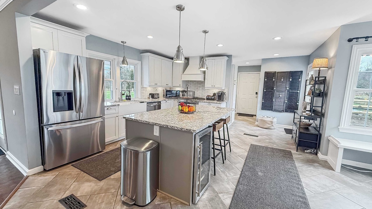 Photo of Kitchen in Novelty