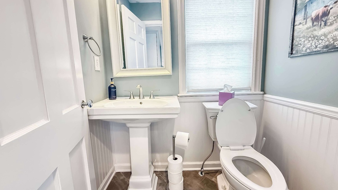 Photo of Bathroom in Novelty