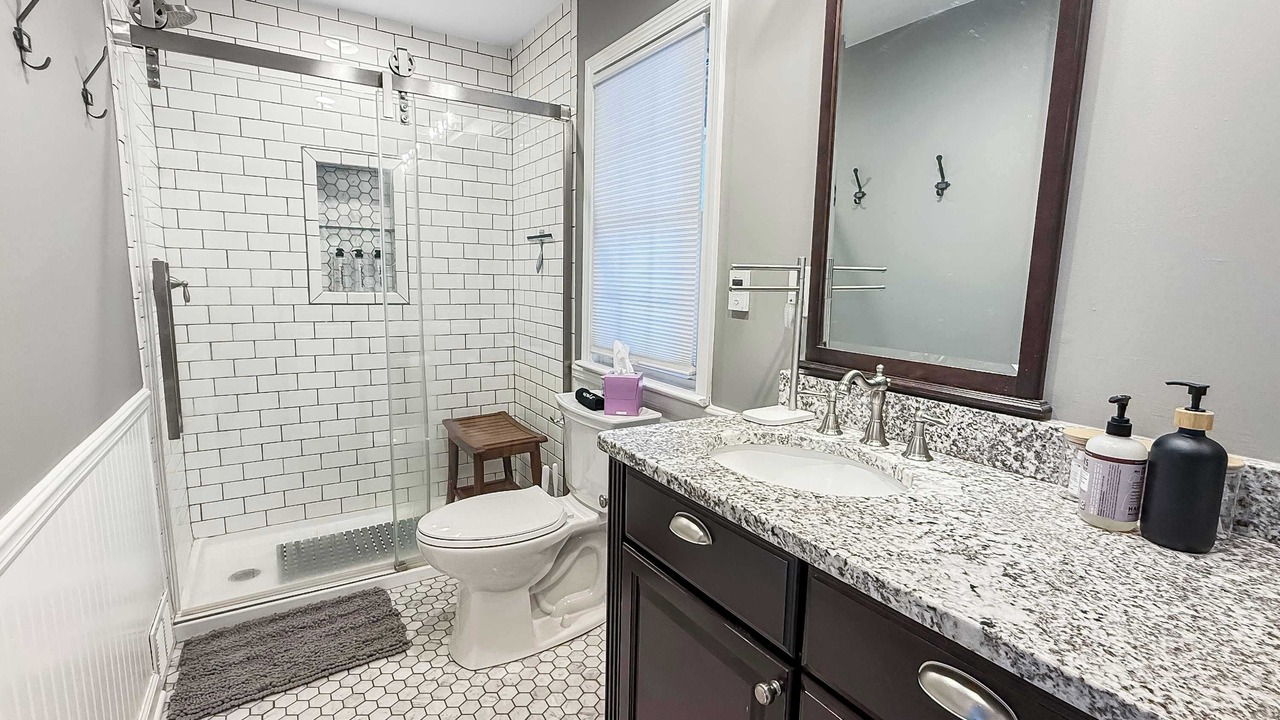 Photo of Bathroom in Novelty