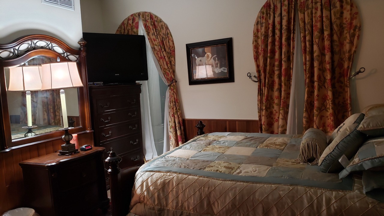 Photo of Bedroom in Far North Dallas