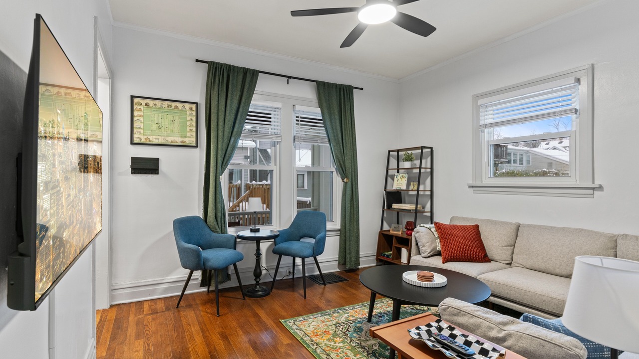 Photo of Bedroom in Oak Park