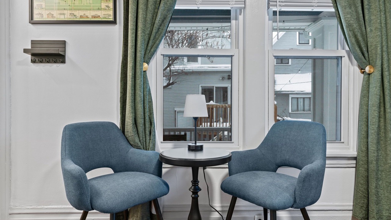 Photo of Bedroom in Oak Park