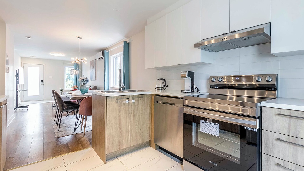 Photo of Kitchen in Longueuil