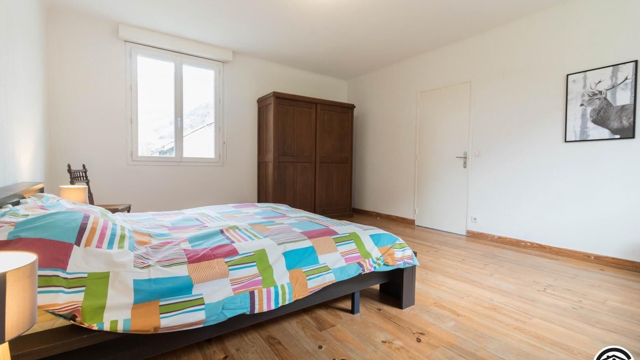 Photo of Bedroom in Estenos