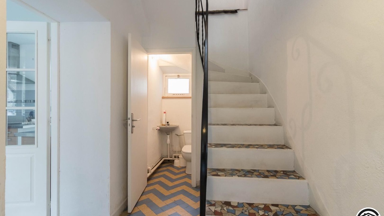 Photo of Others in Estenos