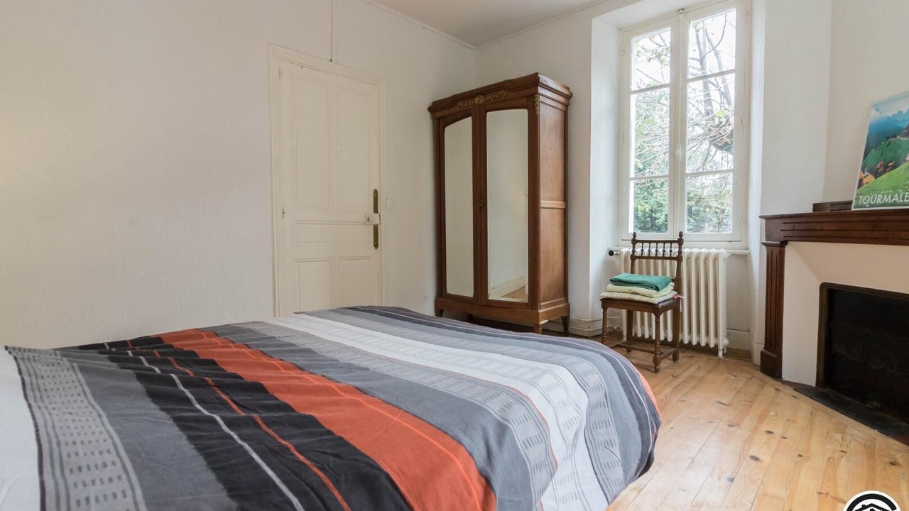 Photo of Bedroom in Estenos