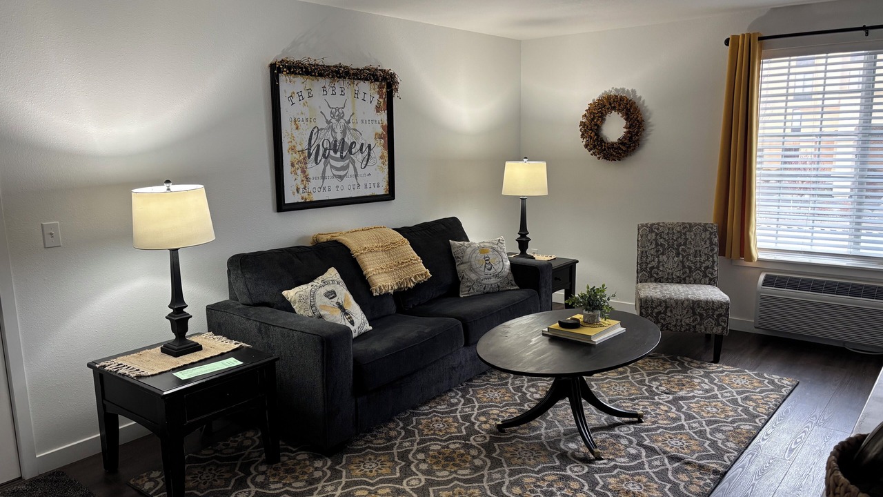 Photo of Livingroom in Pendleton