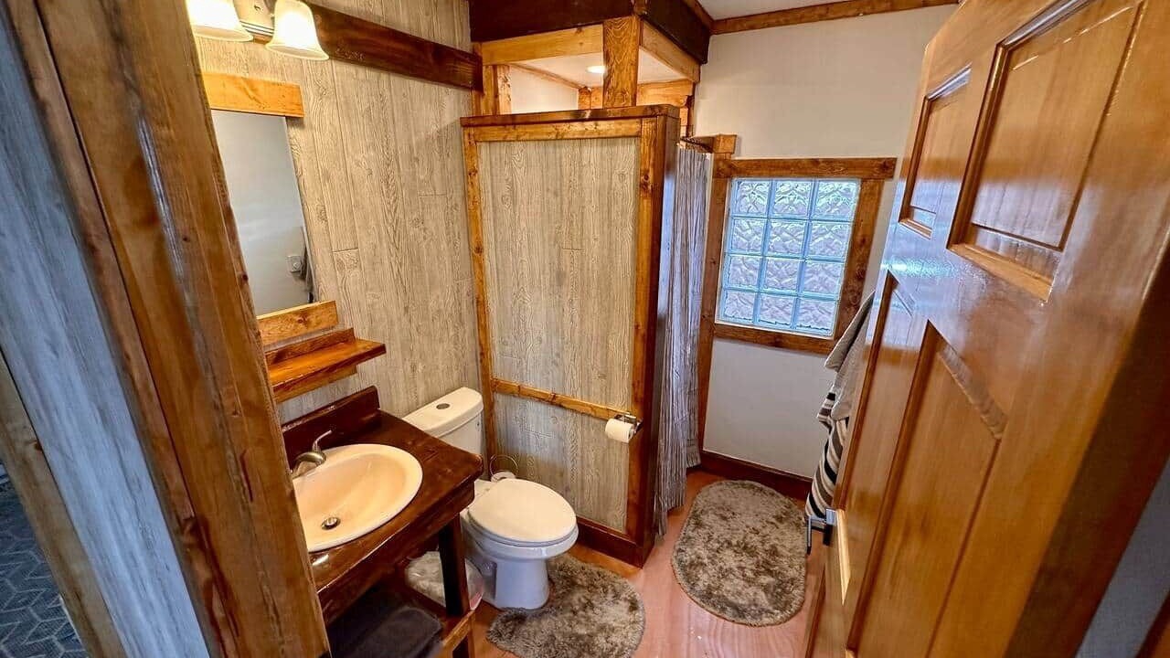 Photo of Bathroom in Laramie