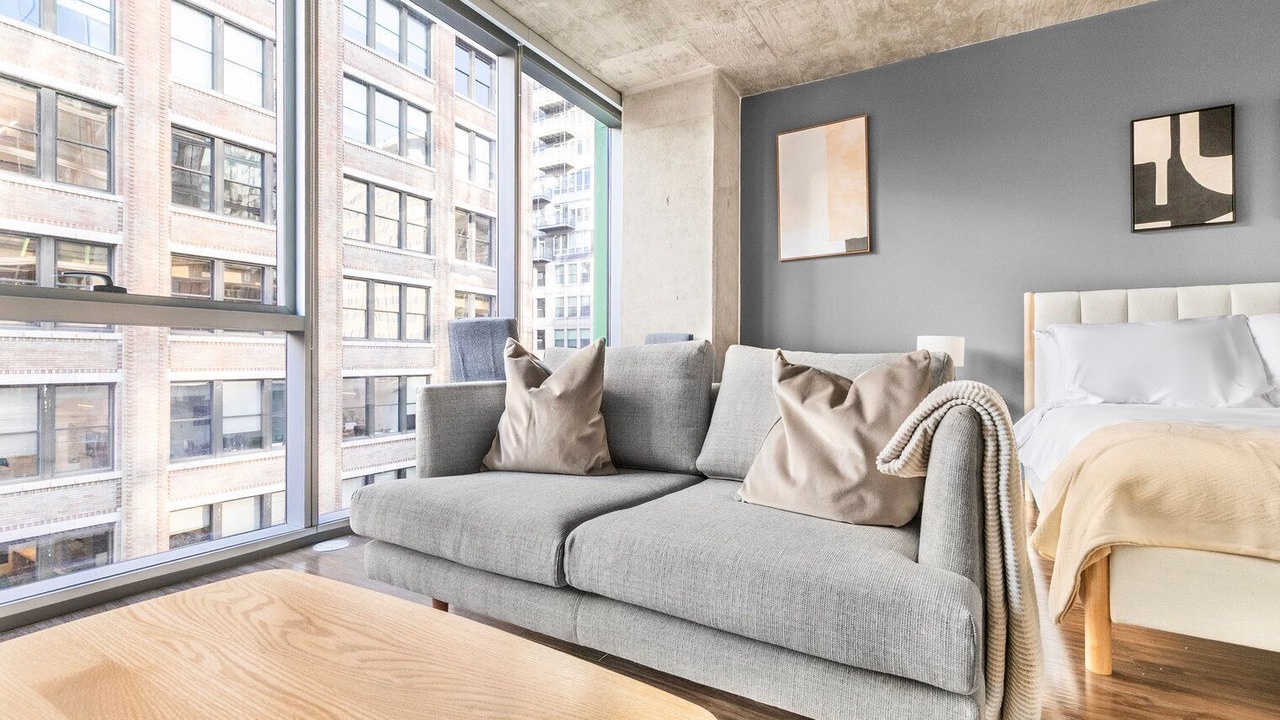 Photo of Livingroom in West Loop Gate