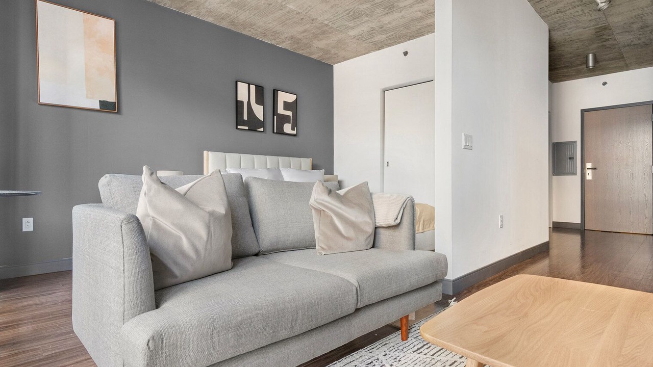 Photo of Livingroom in West Loop Gate