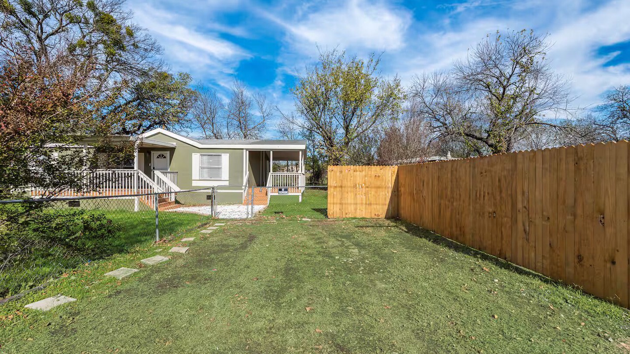 Photo of Outdoor in Mineral Wells
