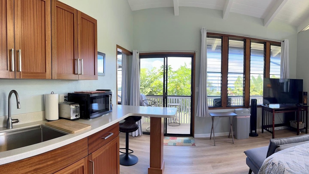 Photo of Others in Kahaluu Bay