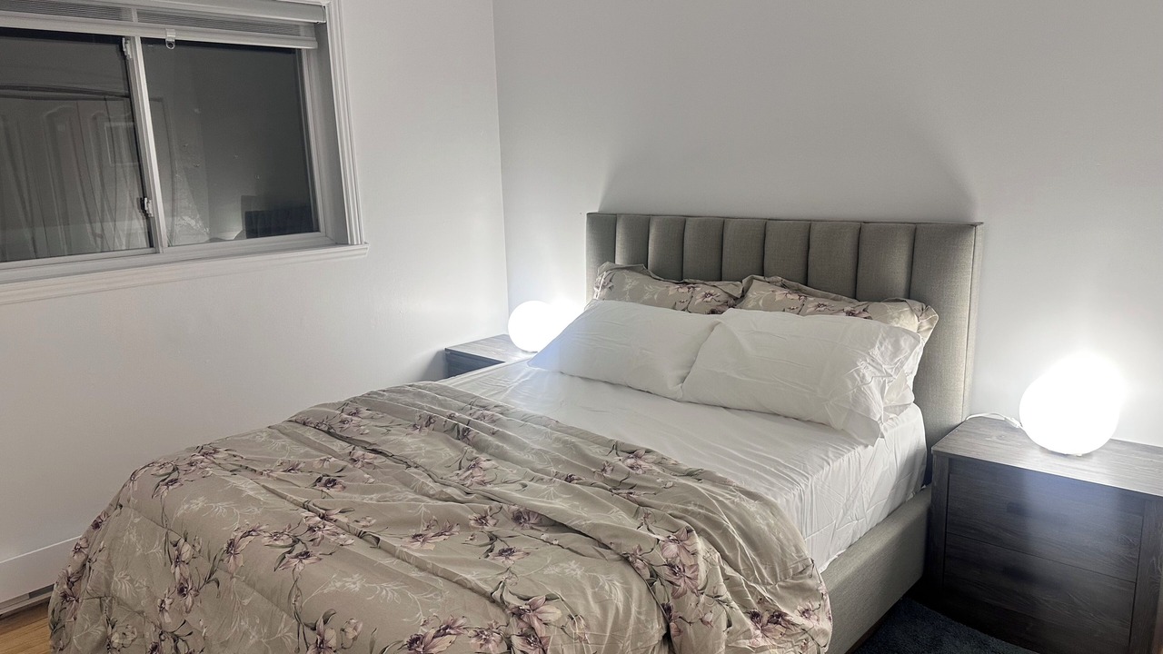 Photo of Bedroom in Laval