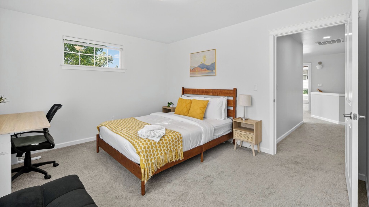 Photo of Bedroom in Edmonds