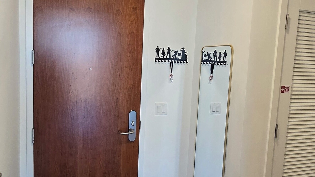 Photo of Others in Music Row