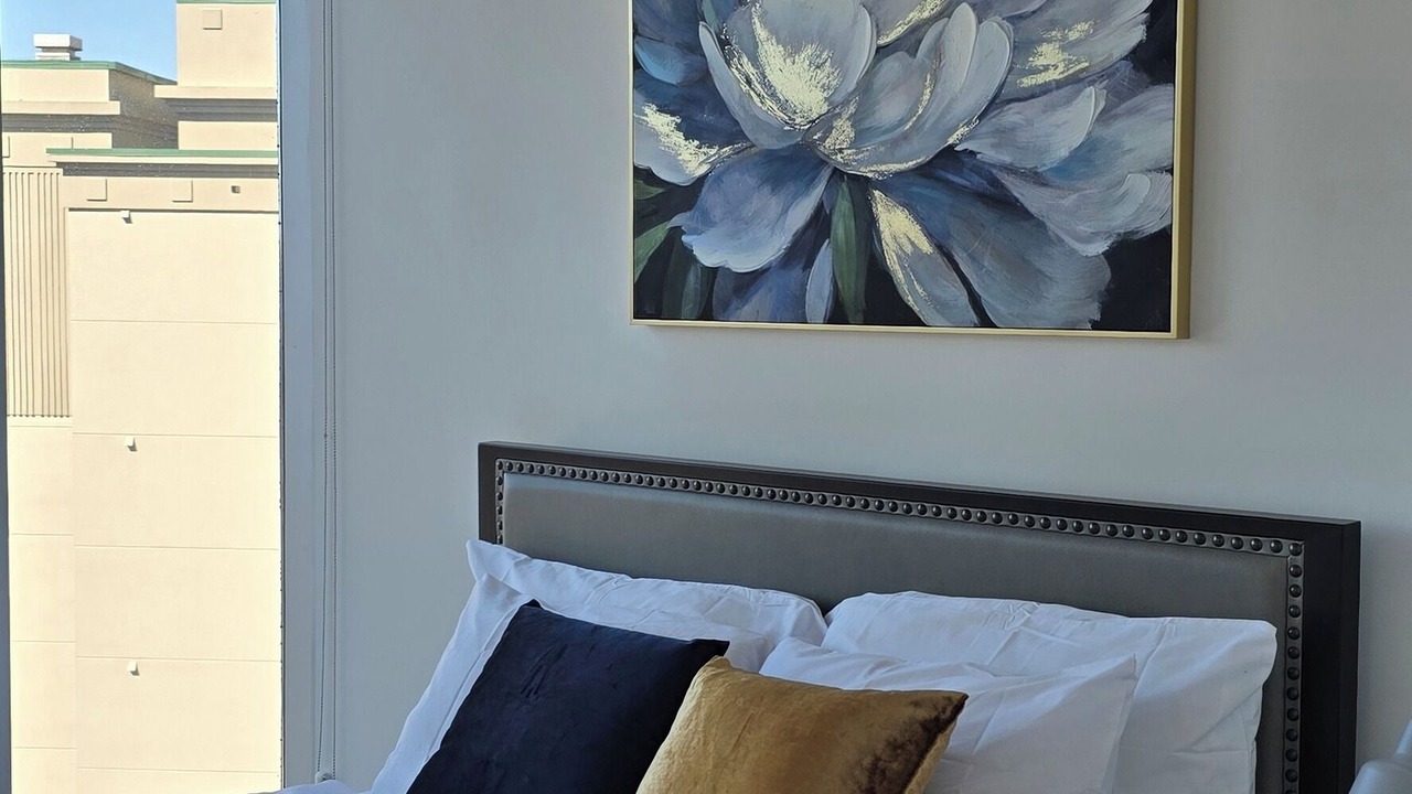 Photo of Bedroom in Music Row