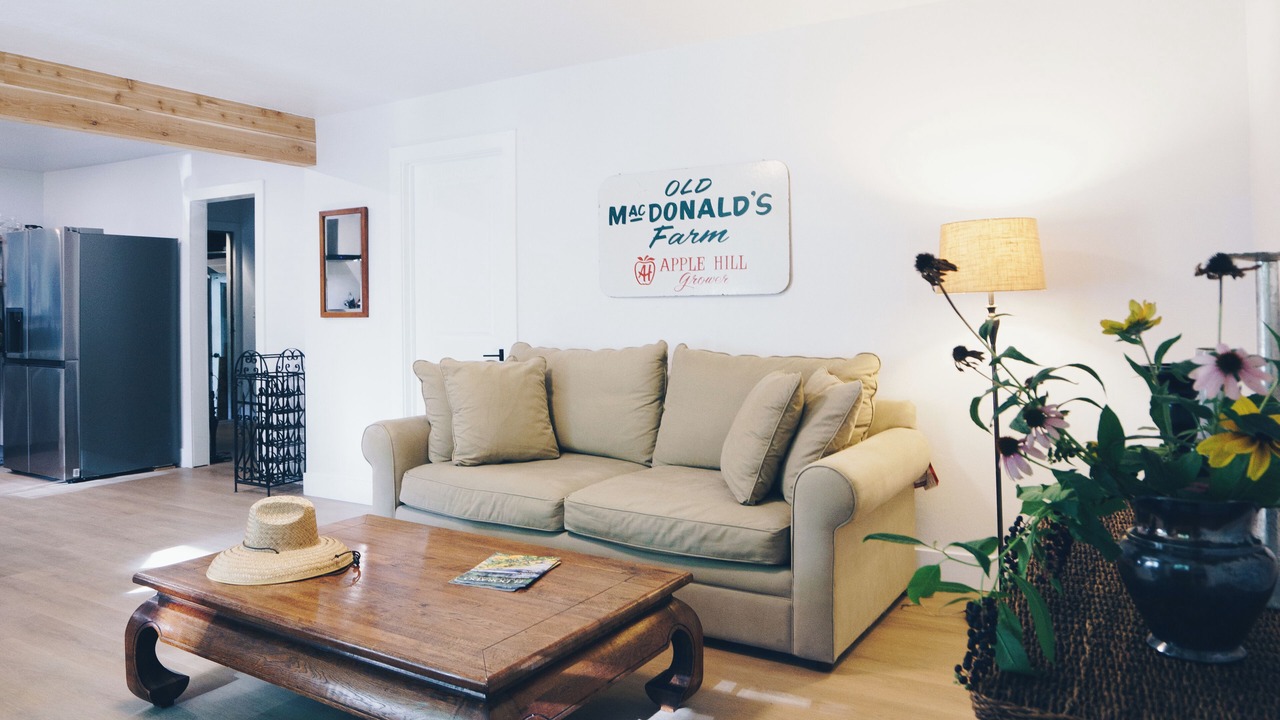 Photo of Livingroom in Apple Hill