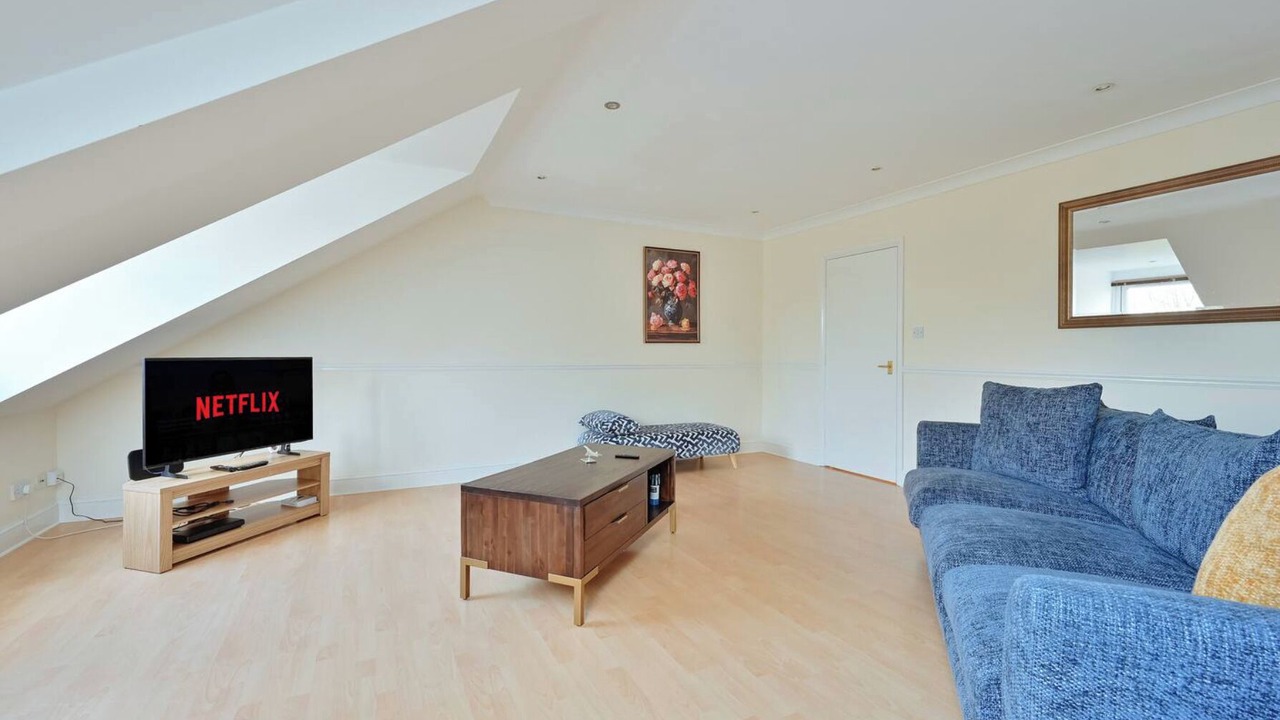 Photo of Others in Abbots Langley