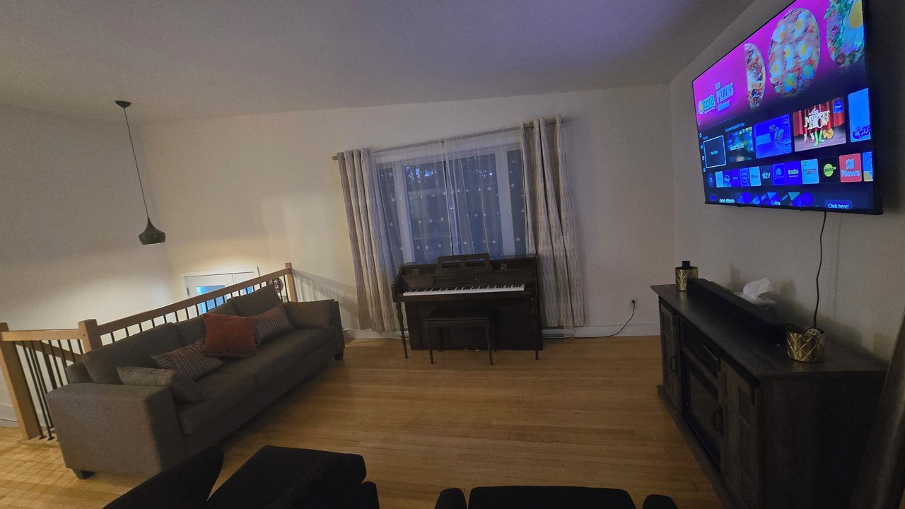 Photo of Livingroom in Hull