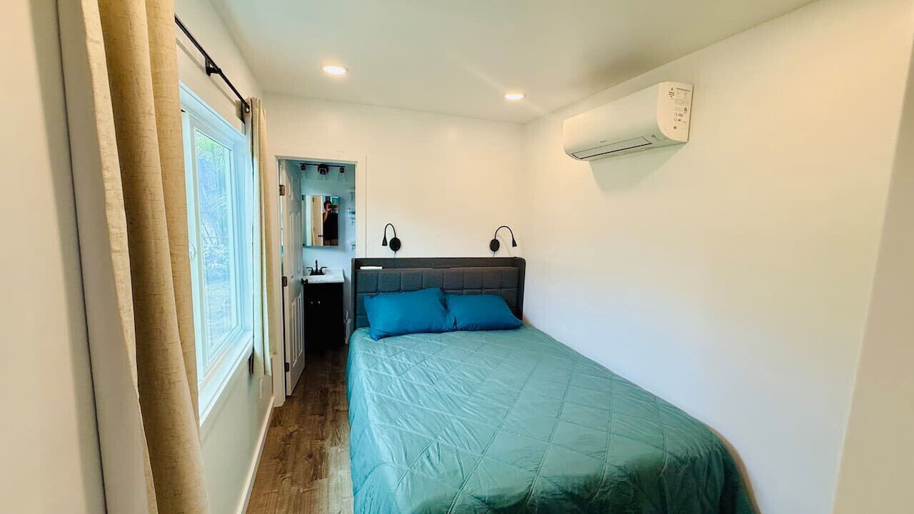 Photo of Bedroom in Mokuleia