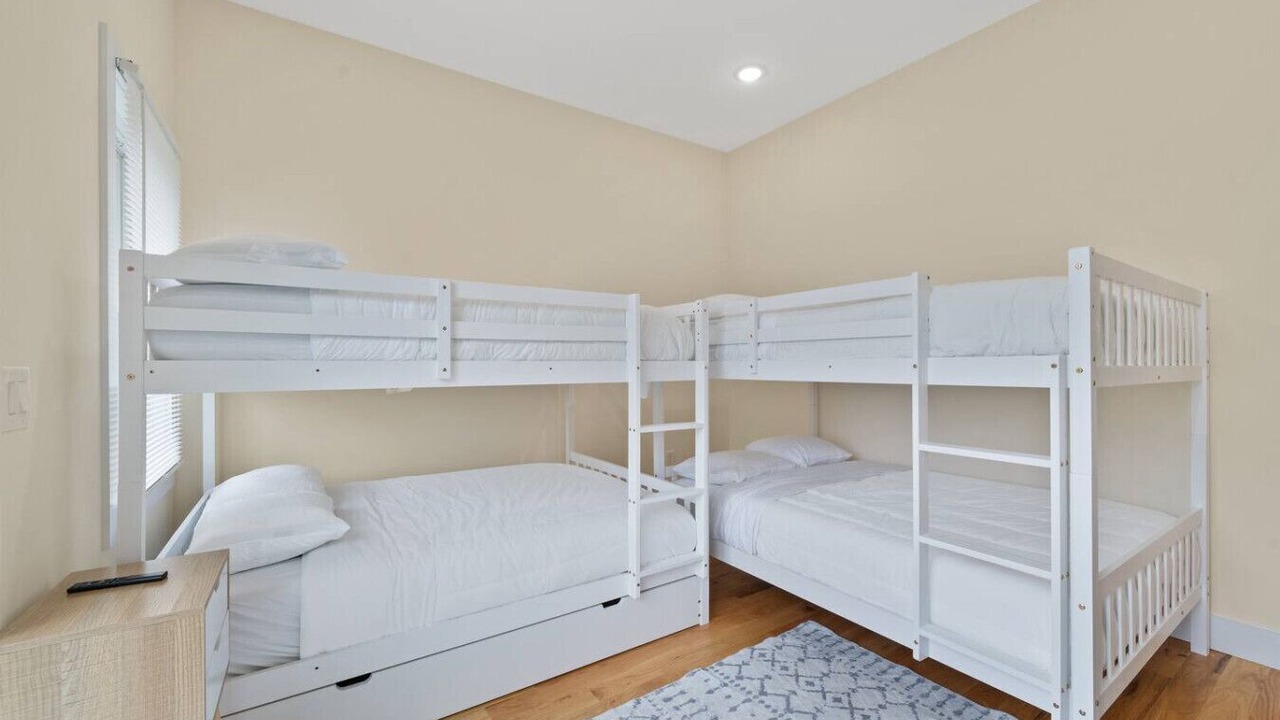 Photo of Bedroom in Communipaw
