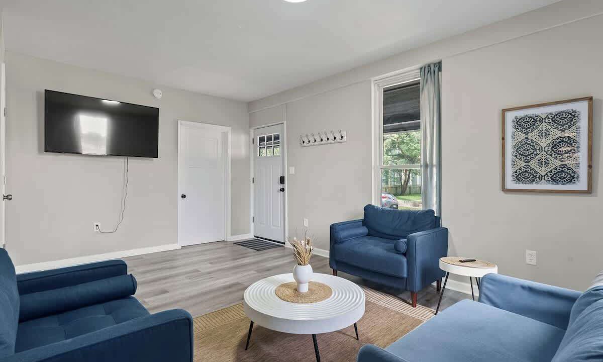 Photo of Livingroom in Noblesville