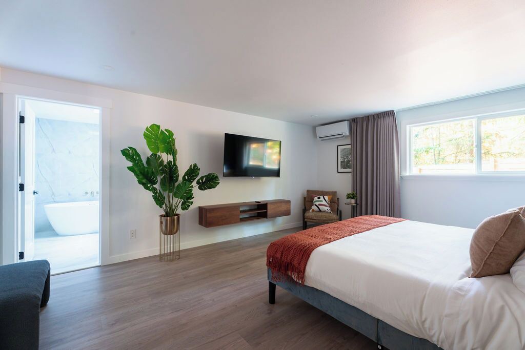Photo of Bedroom in East Renton Highlands