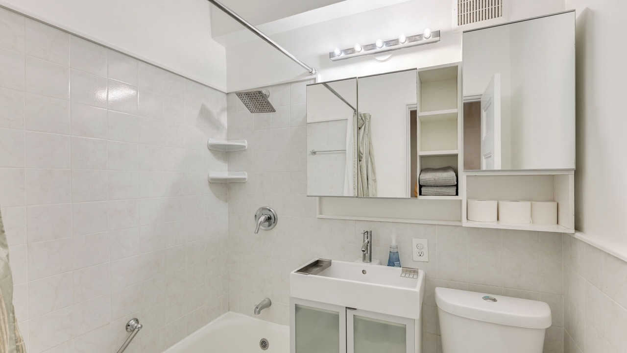 Photo of Bathroom in Beacon Hill