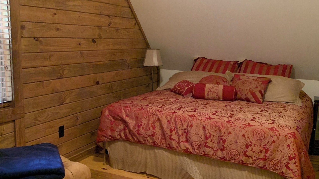 Photo of Bedroom in Wedowee