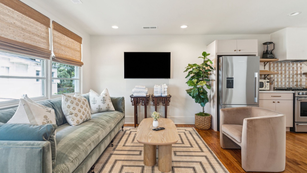 Photo of Livingroom in North Charleston